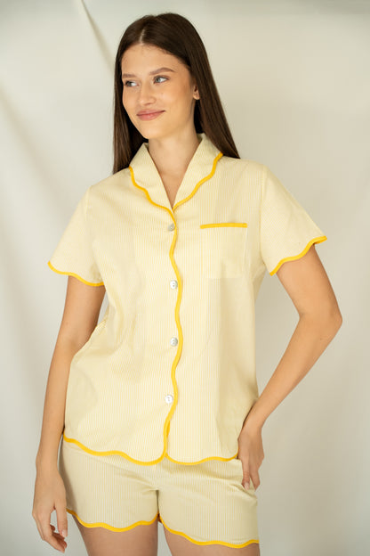 Wiggle Short in Marigold